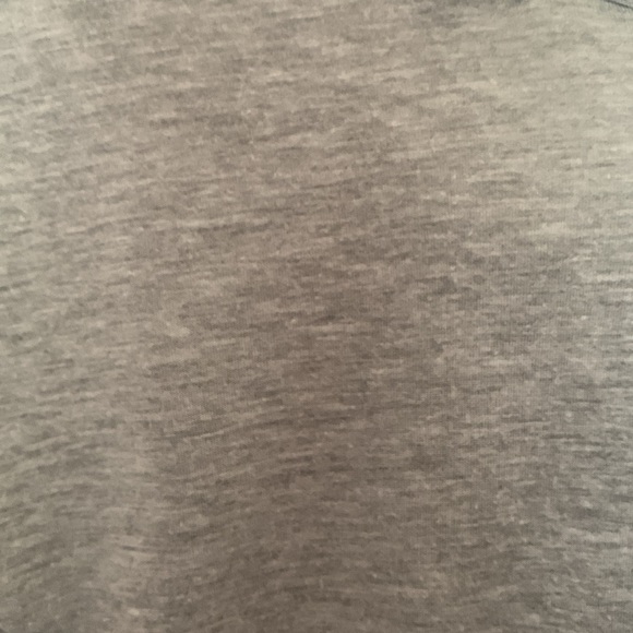 Women’s Trouvé tee size XXS. Color grey. Extra long back and shorter in front. - Picture 6 of 6